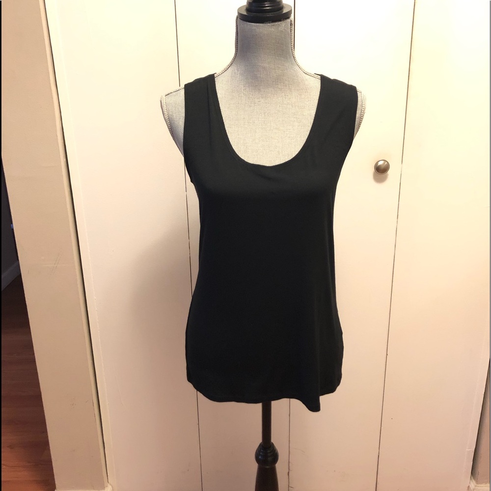 Moon & Meadow black tank top stretchy
